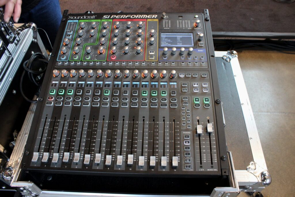 Soundcraft Si Performer console in its road case
